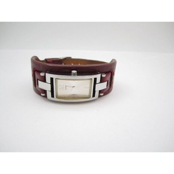 Women Guess  Quartz WR Analog 17mm Dial Watch (G765) "New Battery" - Picture 7 of 10